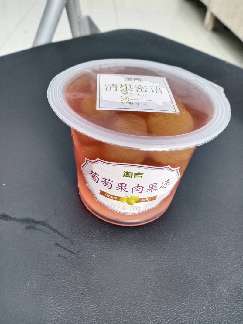 在选择保鲜袋时，许多人会纠结于PE（聚乙烯）和PVC（聚氯乙烯）哪种更好。今天我们就来深度剖析这两种材料的优劣。